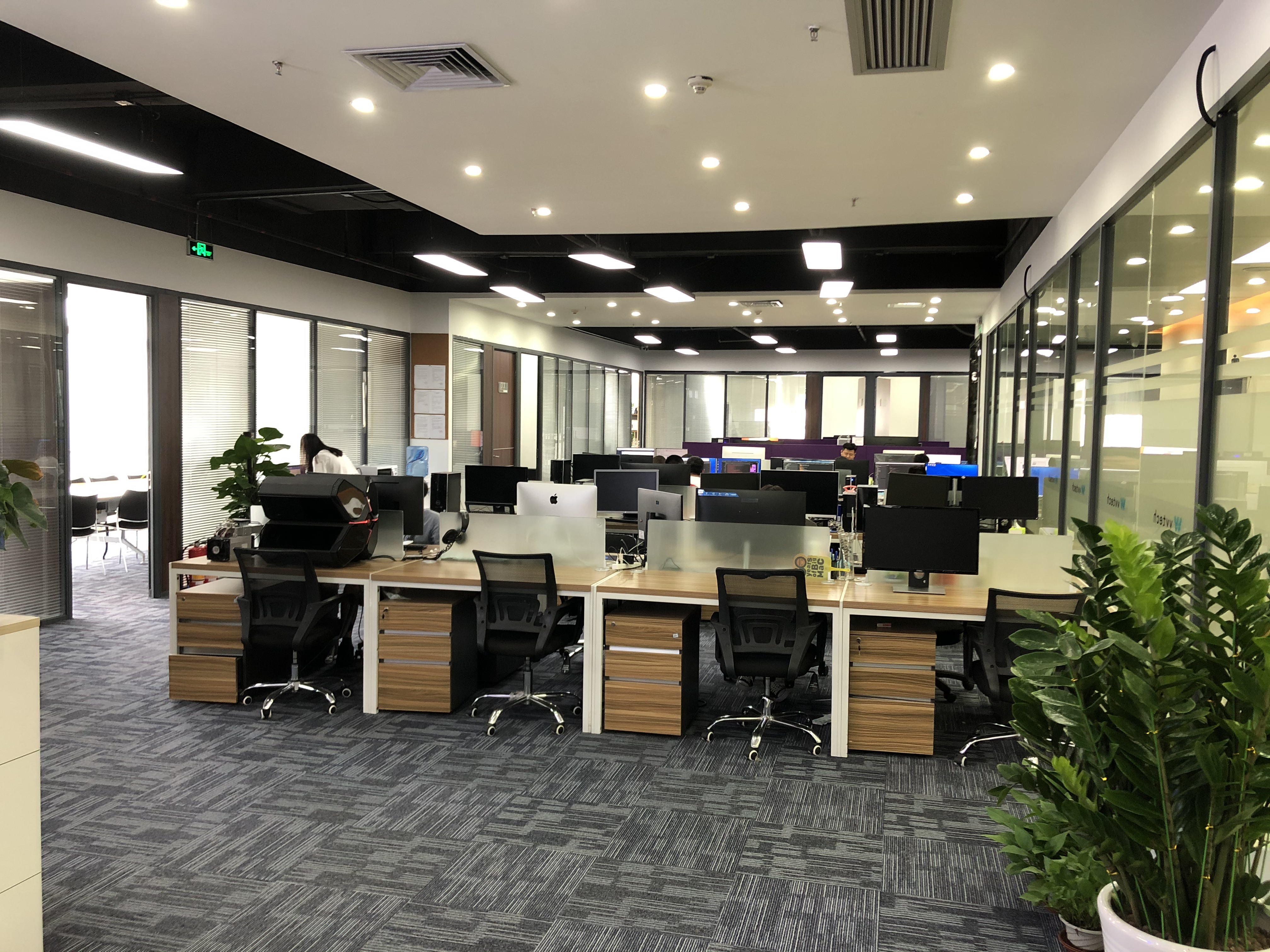 深圳市区块链服务有限公司(深圳区块链网络技术有限公司电话)